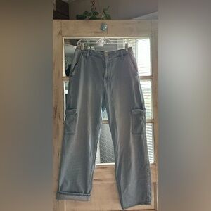 Hollister | Light-Wash Dad Jean Cargo Pockets